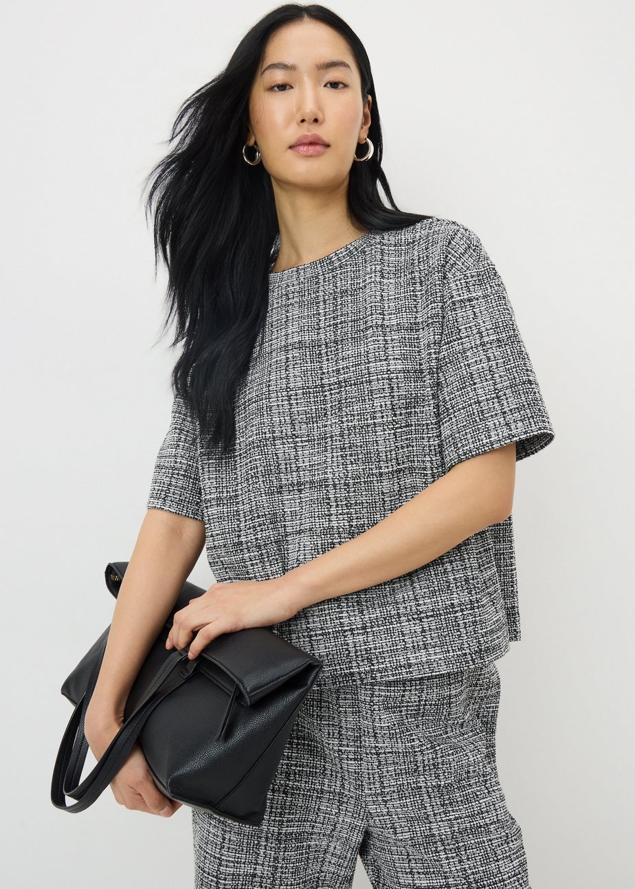 Black Boucle Co-Ord Top