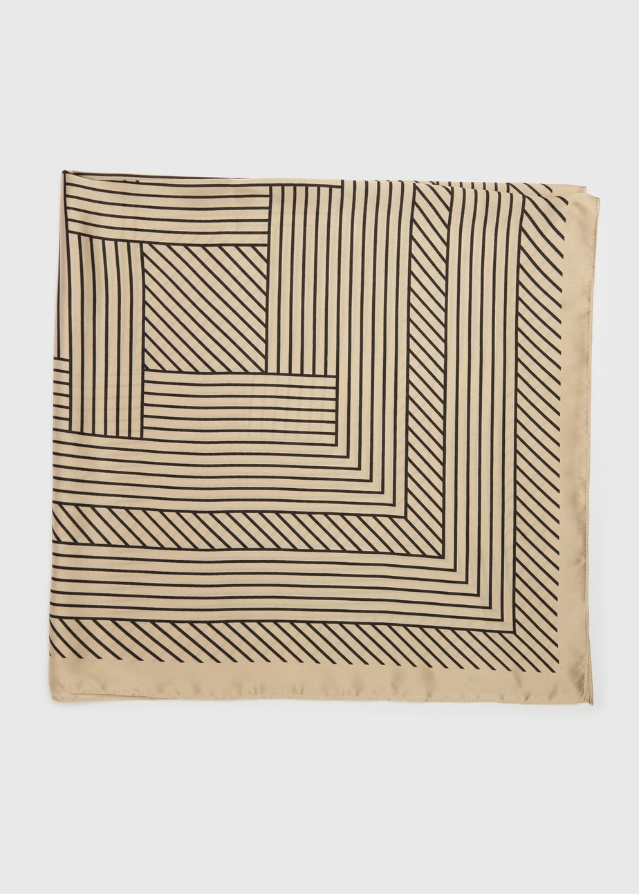 Monochrome Patterned Scarf