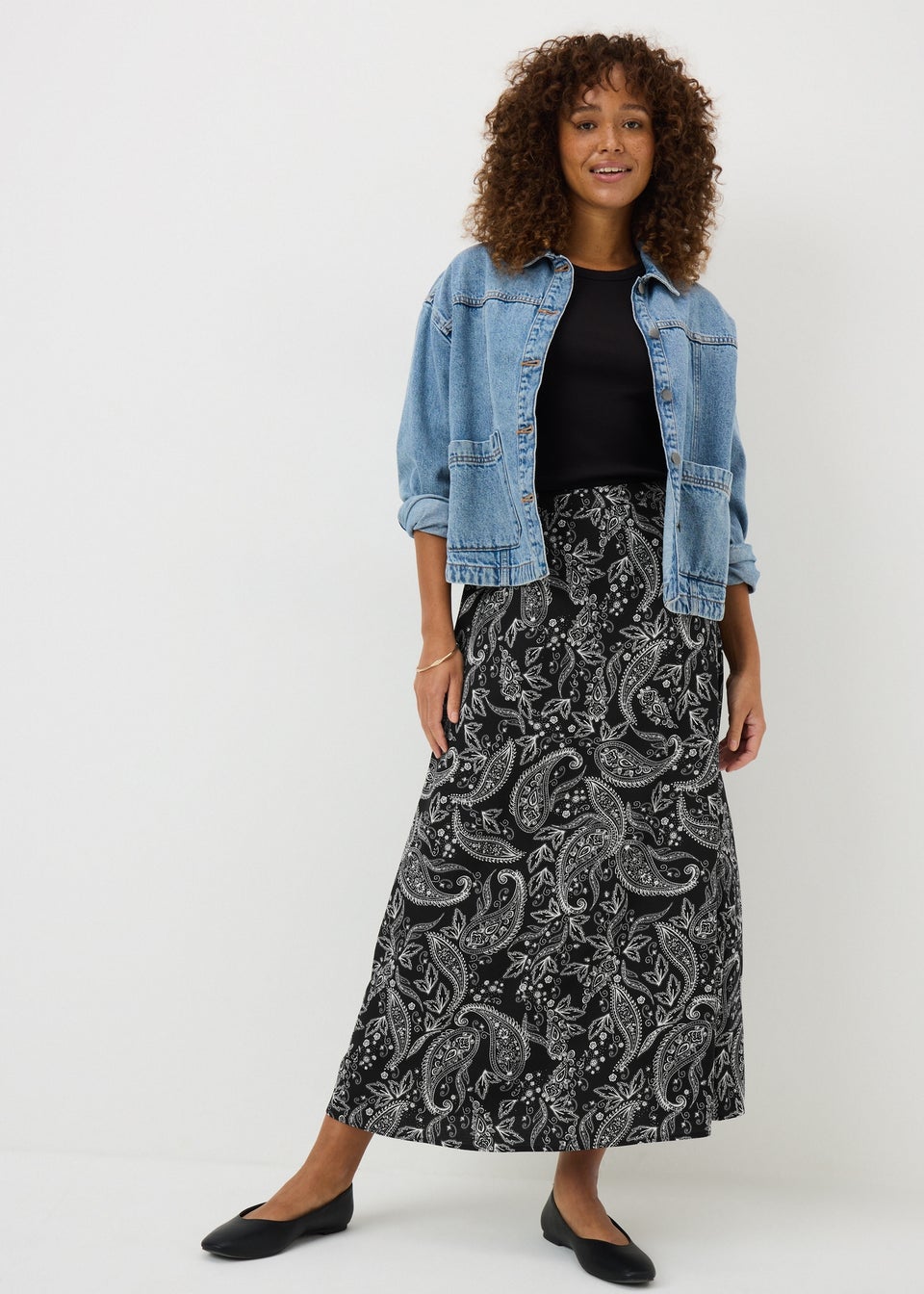 Black Paisley Flared Hem Skirt