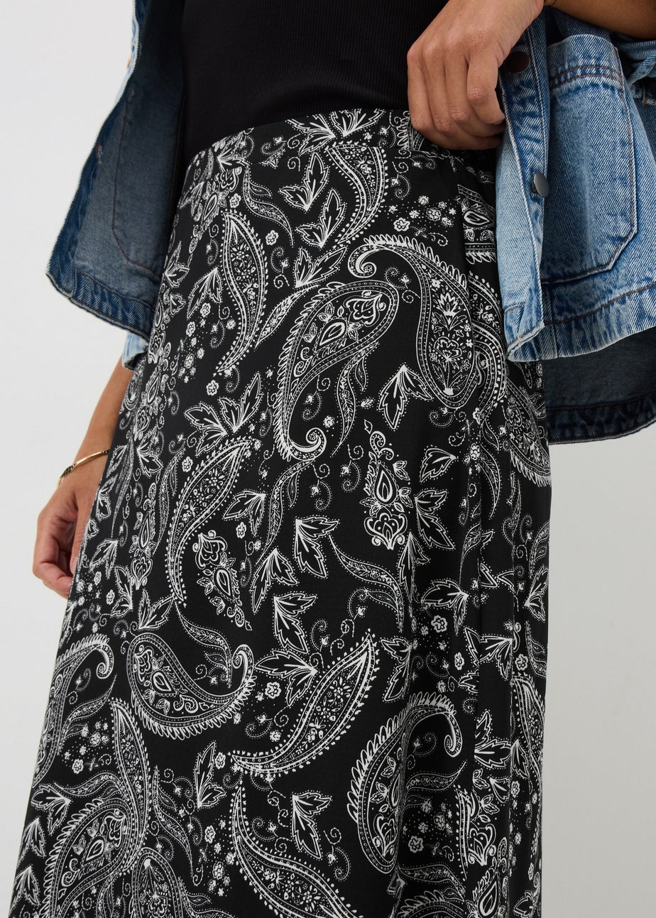 Black Paisley Flared Hem Skirt