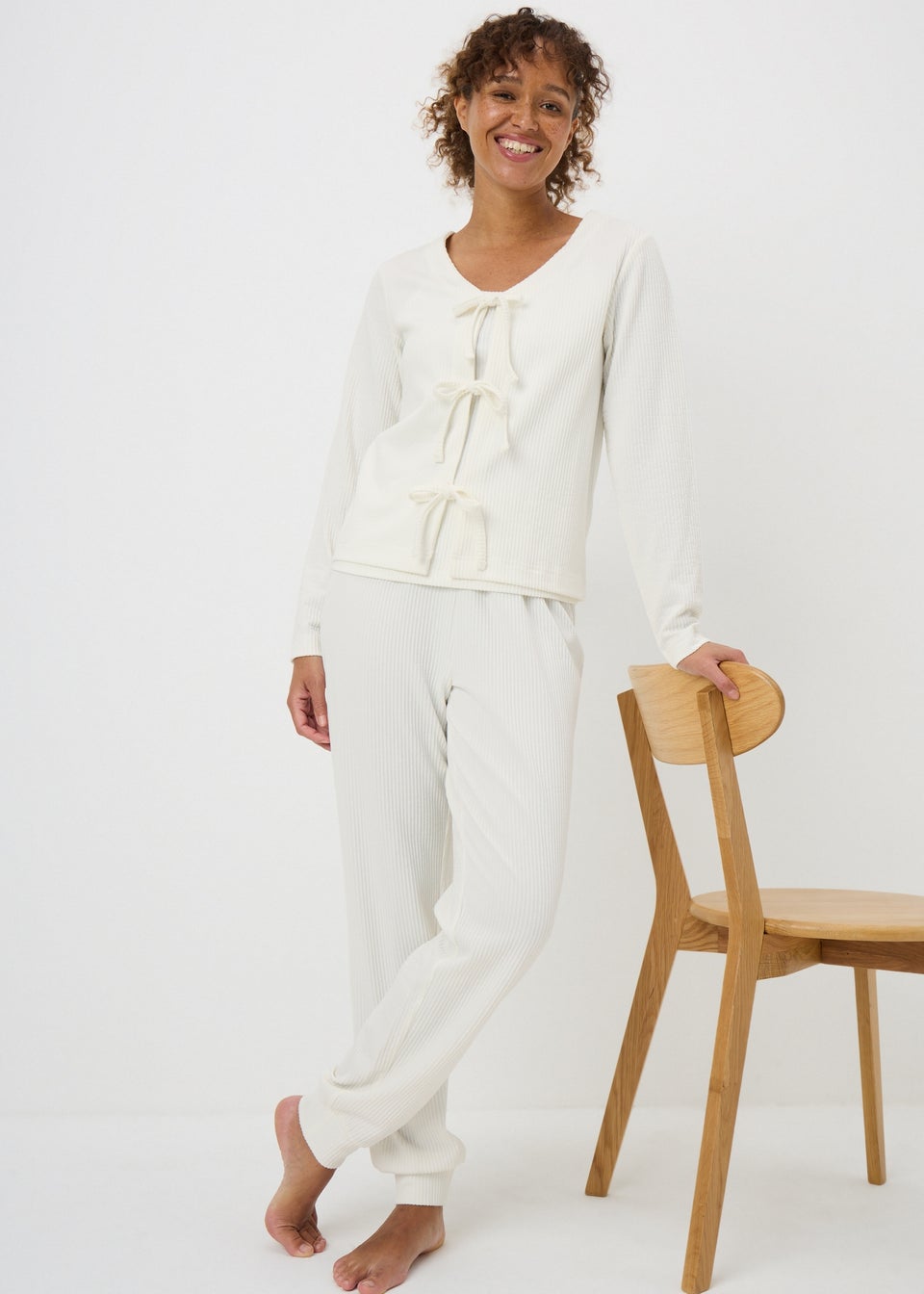 3 Piece Cream Ribbed Lounge Set