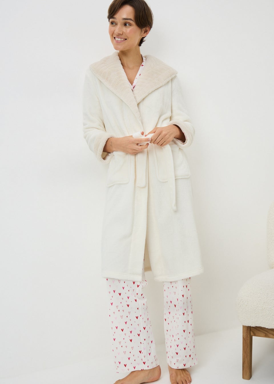 Cream Fur Trim Dressing Gown