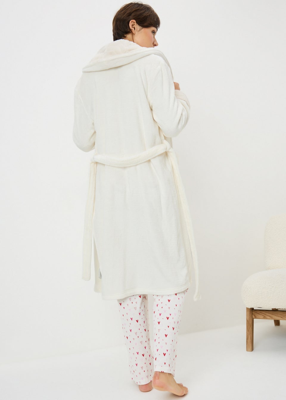Cream Fur Trim Dressing Gown