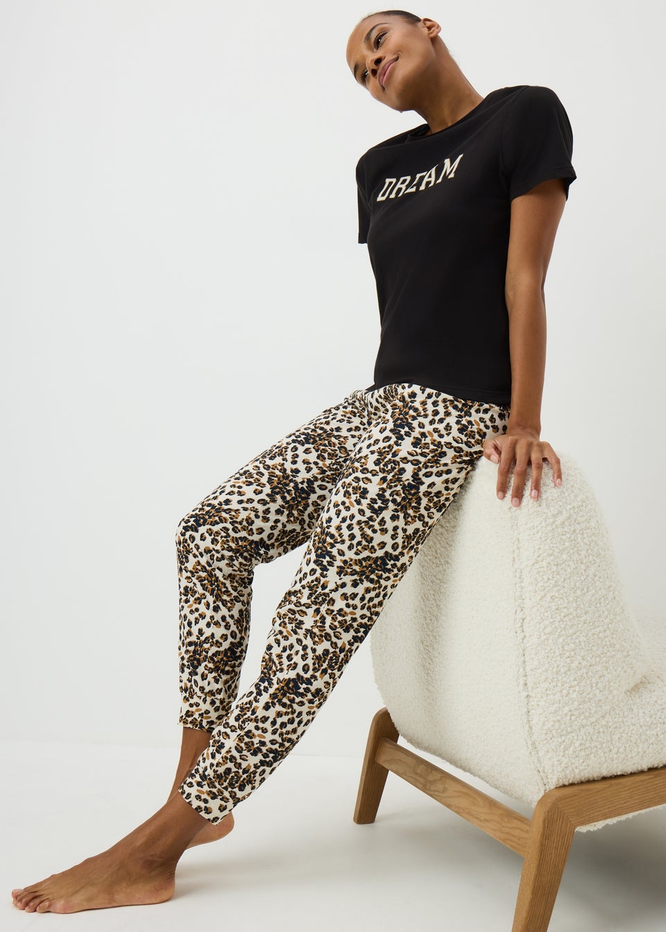 Black Leopard Dream Pyjama Set