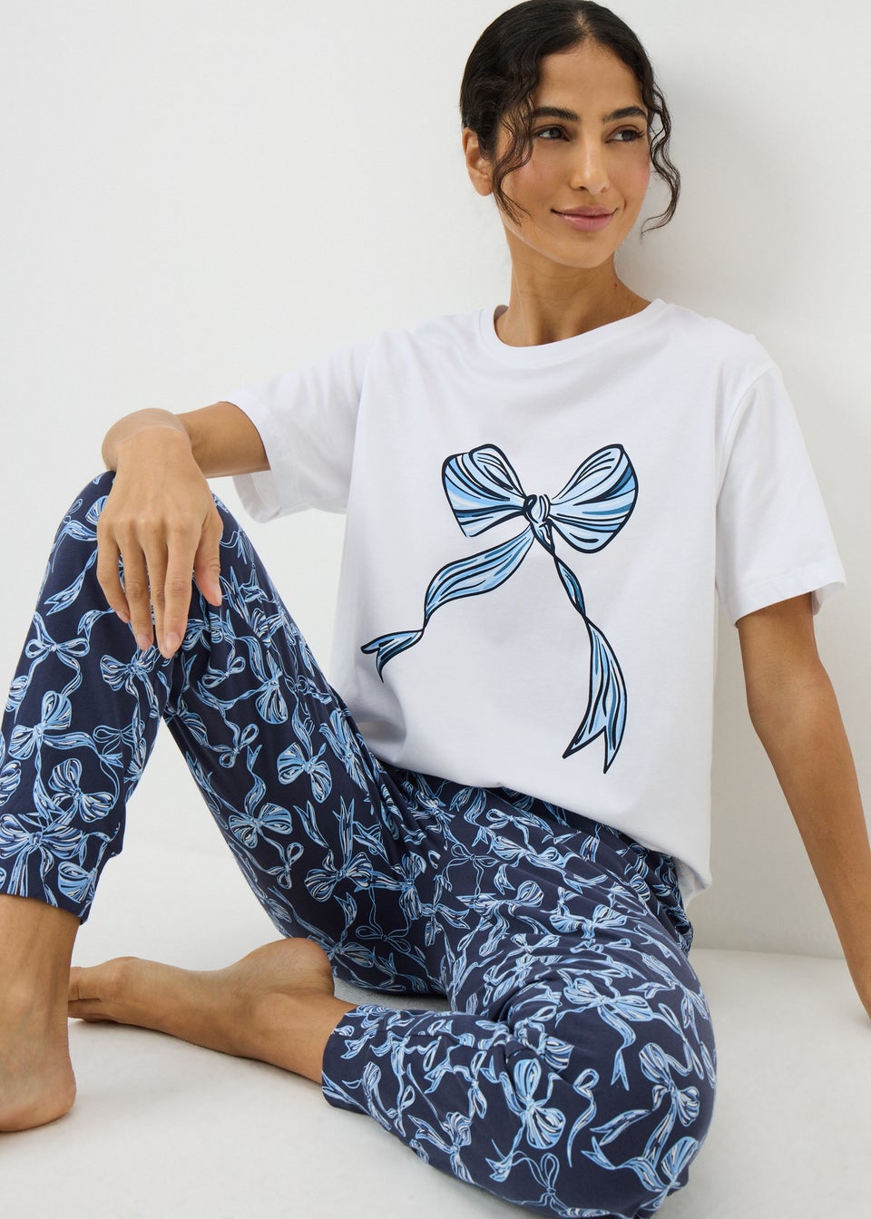 White Cuffed Bow Pyjama Set