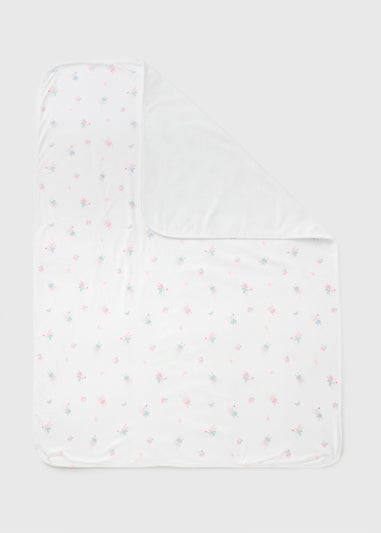 Baby White Mouse Shawl Blanket