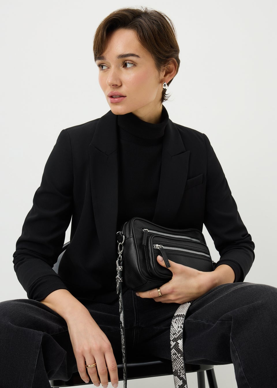 Black Zip Camera Bag