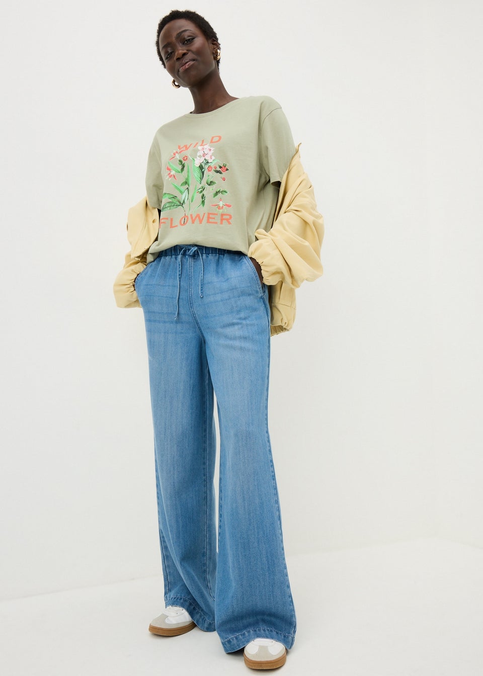 Green Wild Flower Graphic T-Shirt