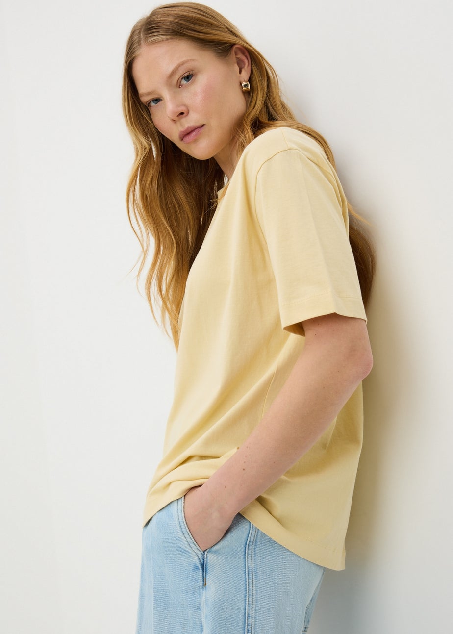 Yellow Plain Oversized Fit T-Shirt