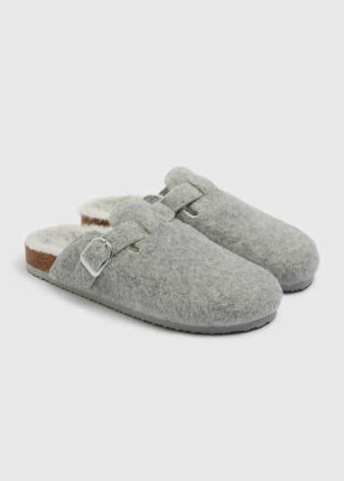 Grey Closed Toe Slippers