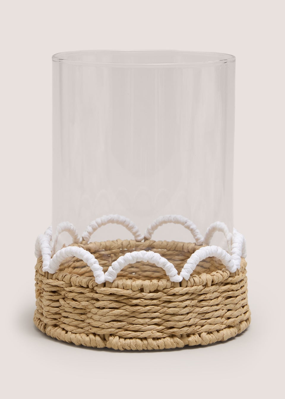 White Scallop Edge Wicker Hurricane