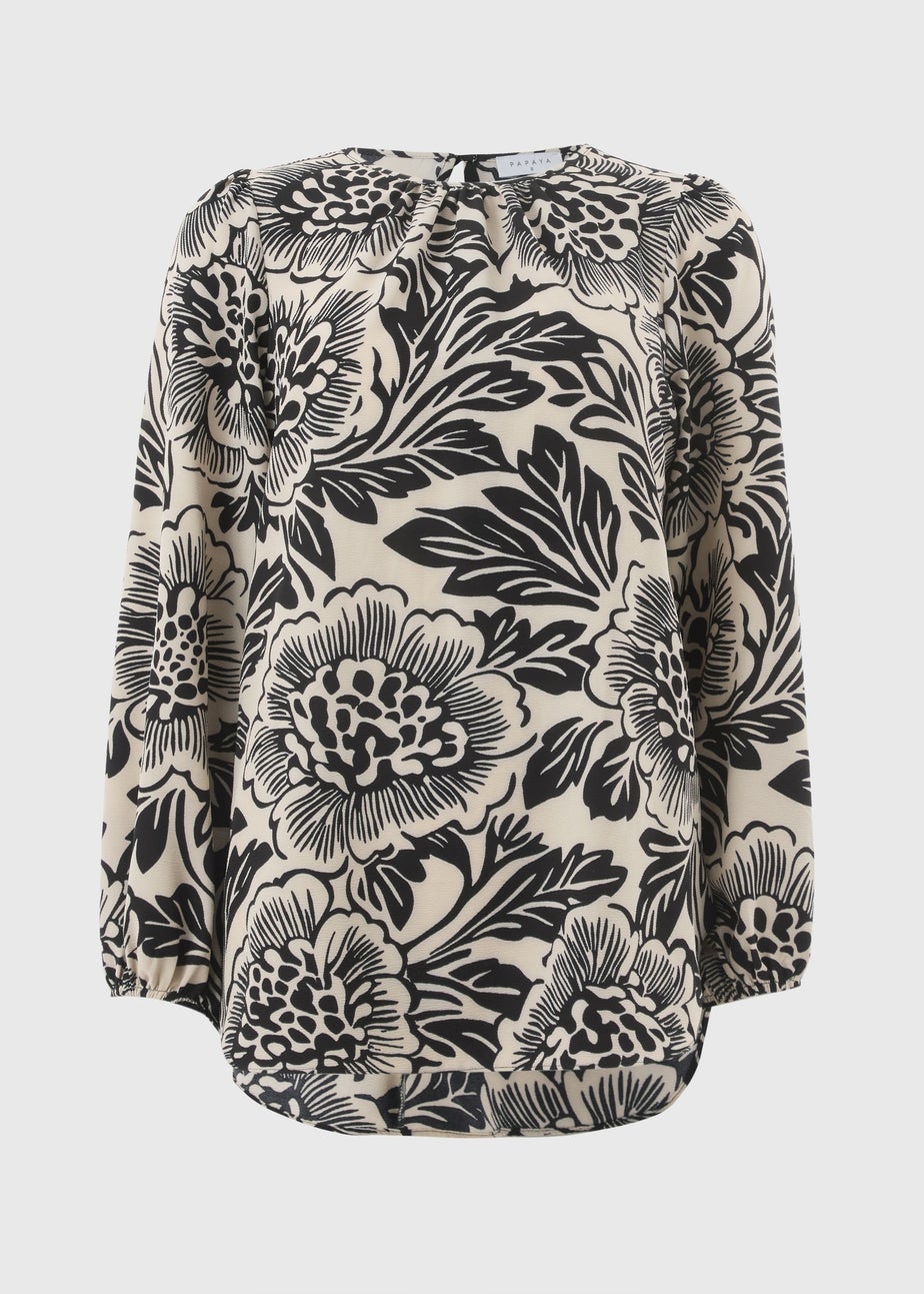 Papaya Petite Black Floral Scoop Hem Blouse