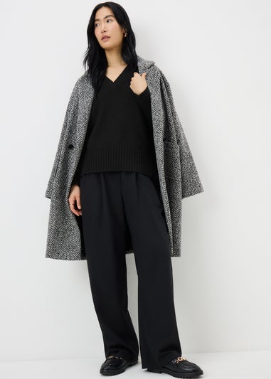 Papaya Petite Black V-Neck Jumper