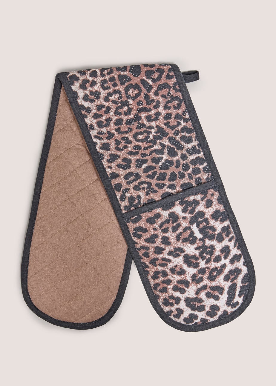 Brown Leopard Oven Gloves