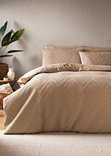 Natural Zigzag Quilted Duvet Set