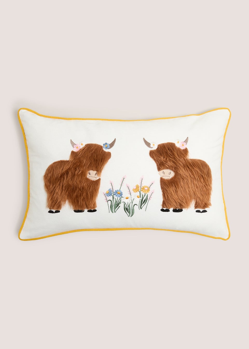 Highland Cow Tufted Cushion