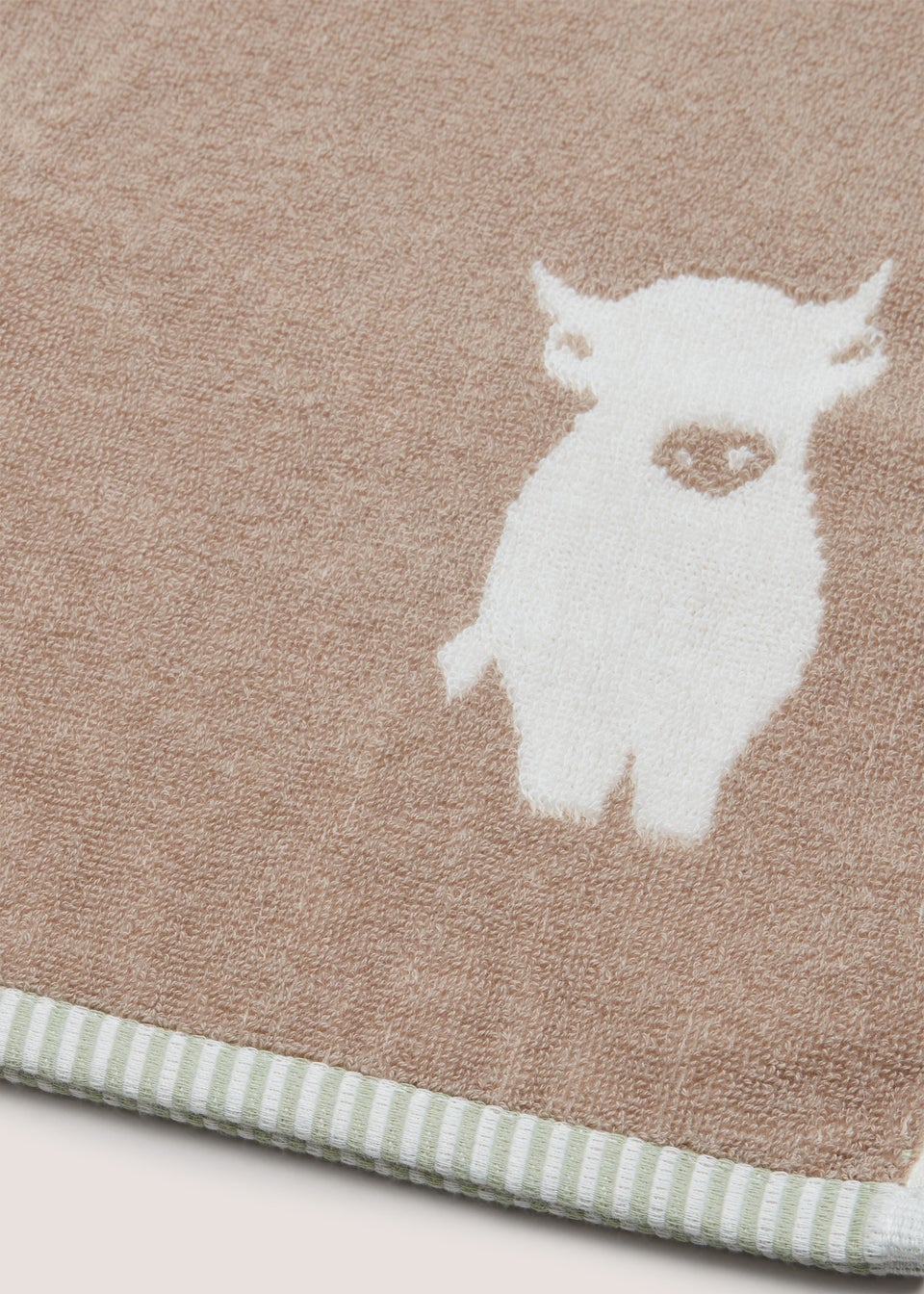 Green Highland Cow Jacquard Hand Towel