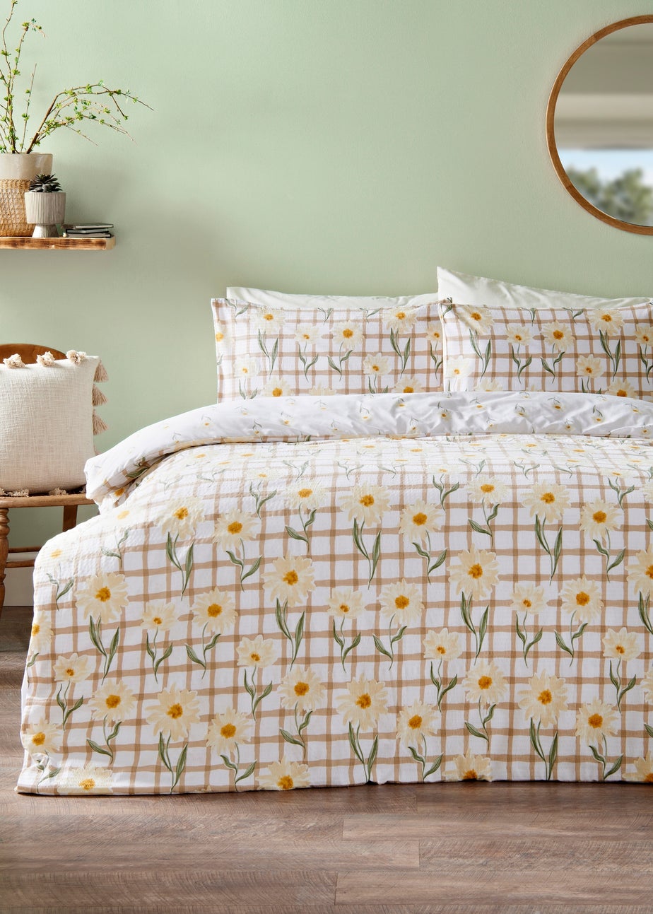 Natural Daisy Seersucker Duvet Set
