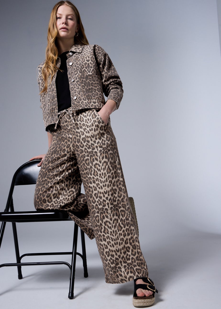 Brown Leopard Print Comfort Fit Wide Leg Jeans