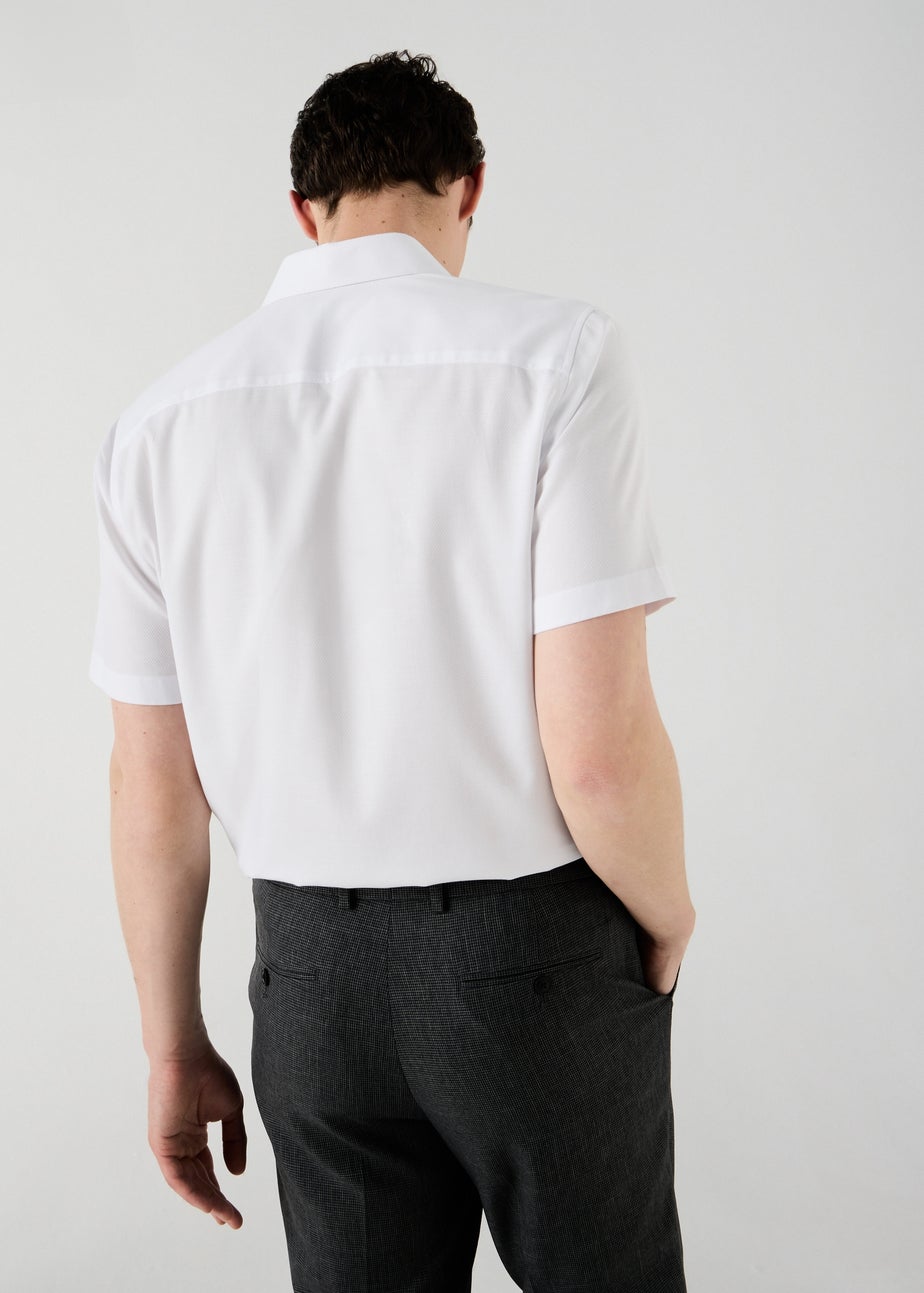 Taylor & Wright White Textured Regular Fit Short Sleeve Shirt