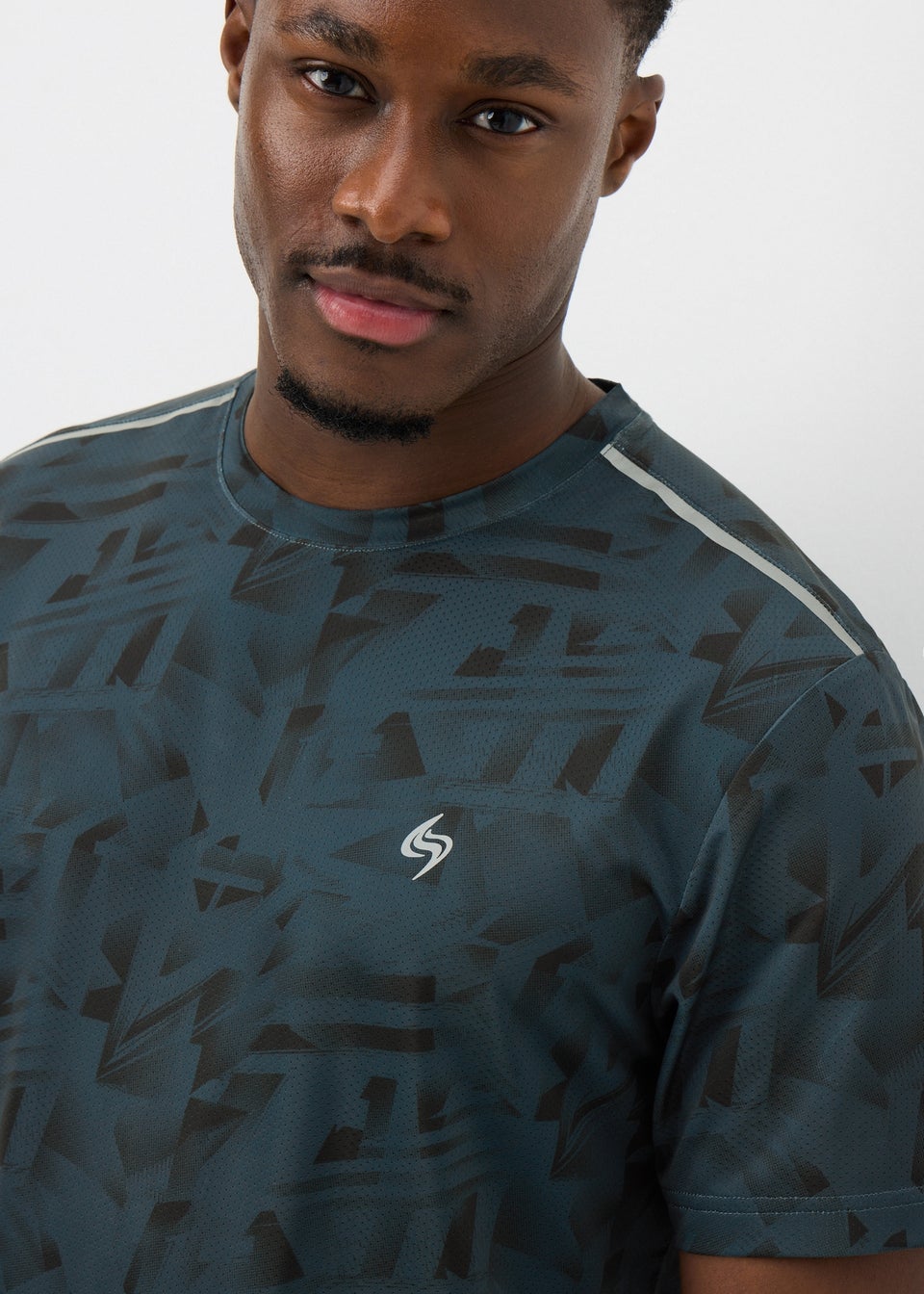 Souluxe Black Printed Sports Top