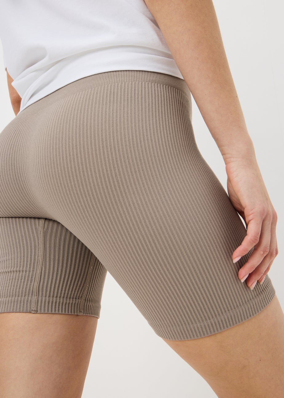 Beige Seamless Cycling Shorts
