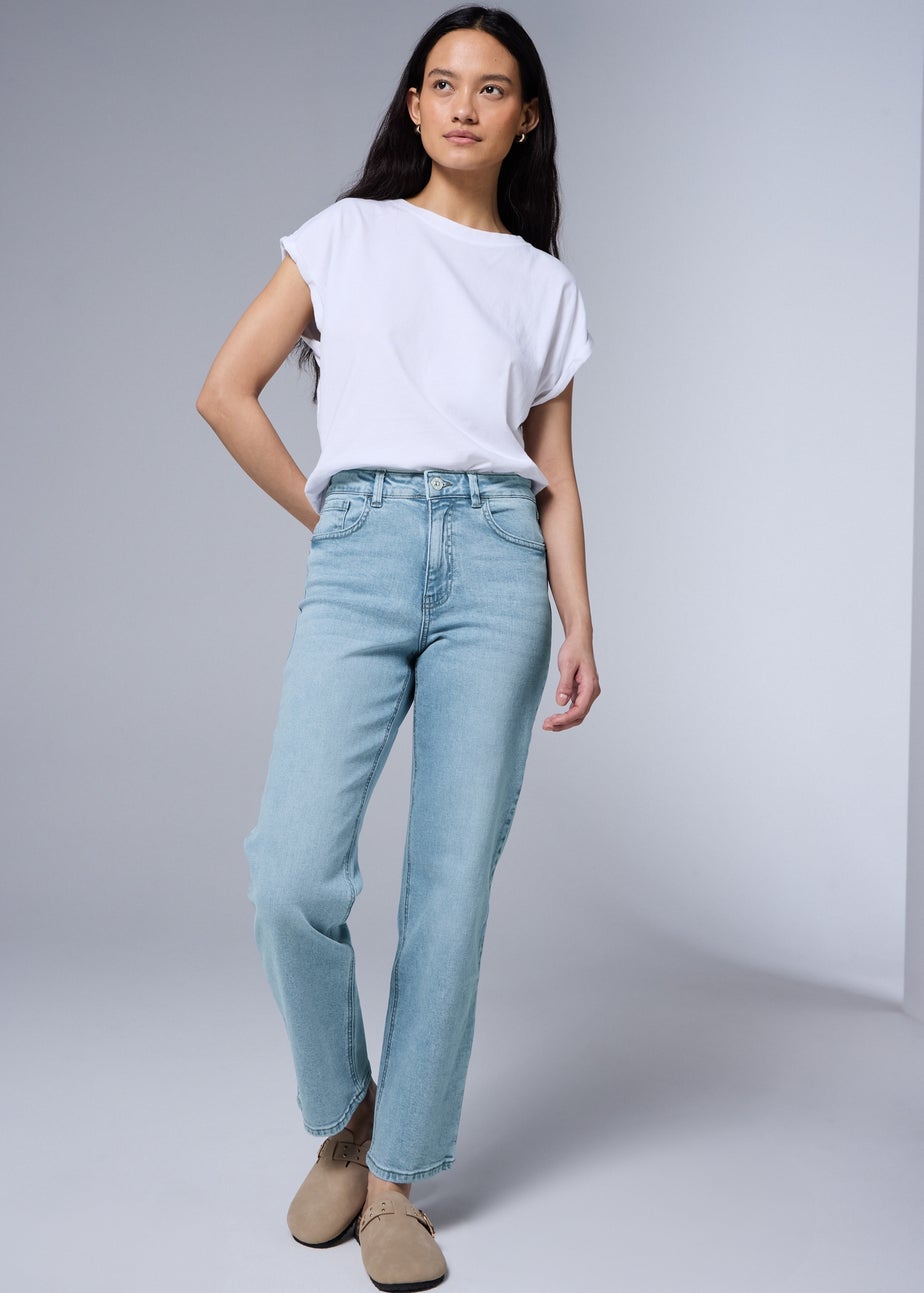 Light Wash Straight Leg Jeans
