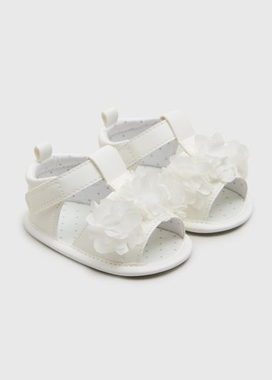 Baby White Flower Corsage Sandals (Newborn-18mths)