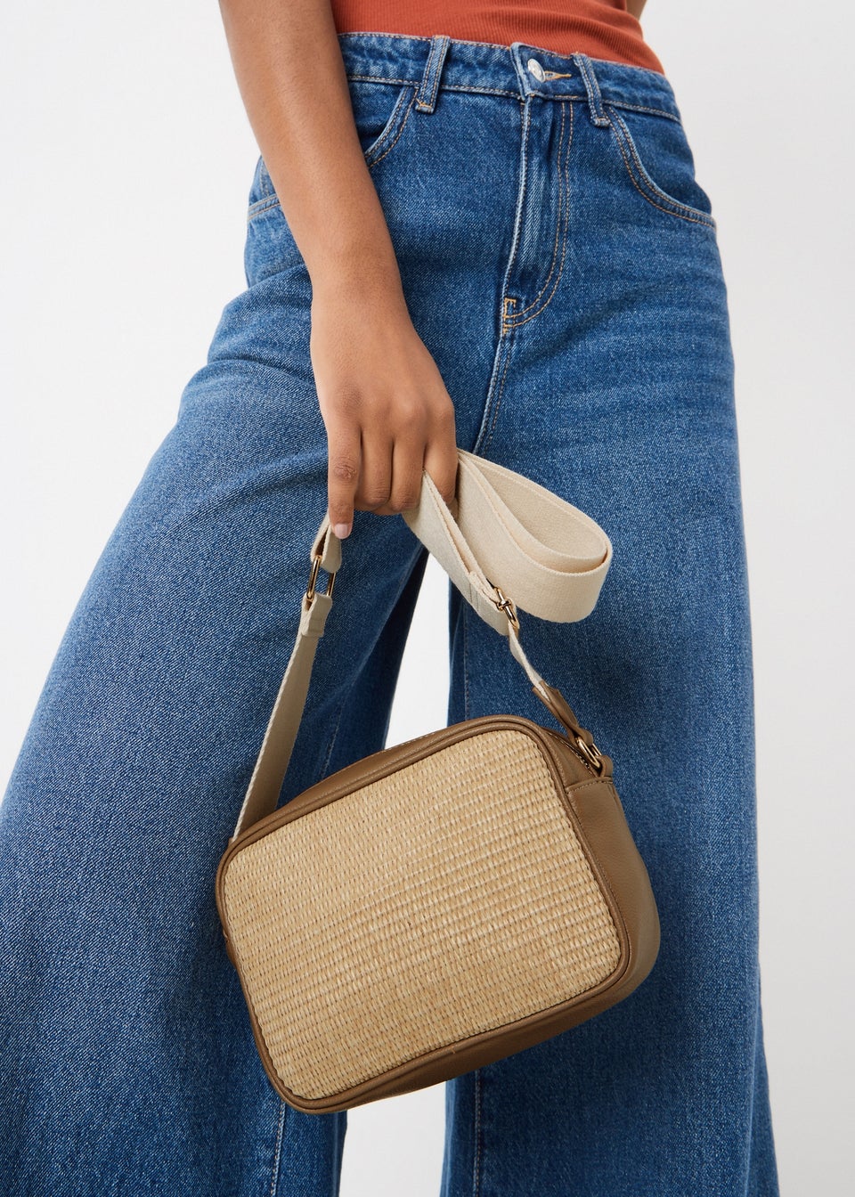 Natural Straw Camera Bag