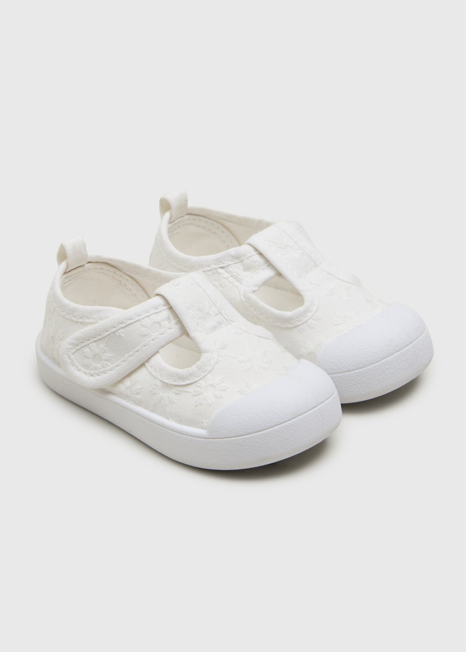 Pre-Walker Girls White Broderie T Bar Shoes (Younger 2-5)