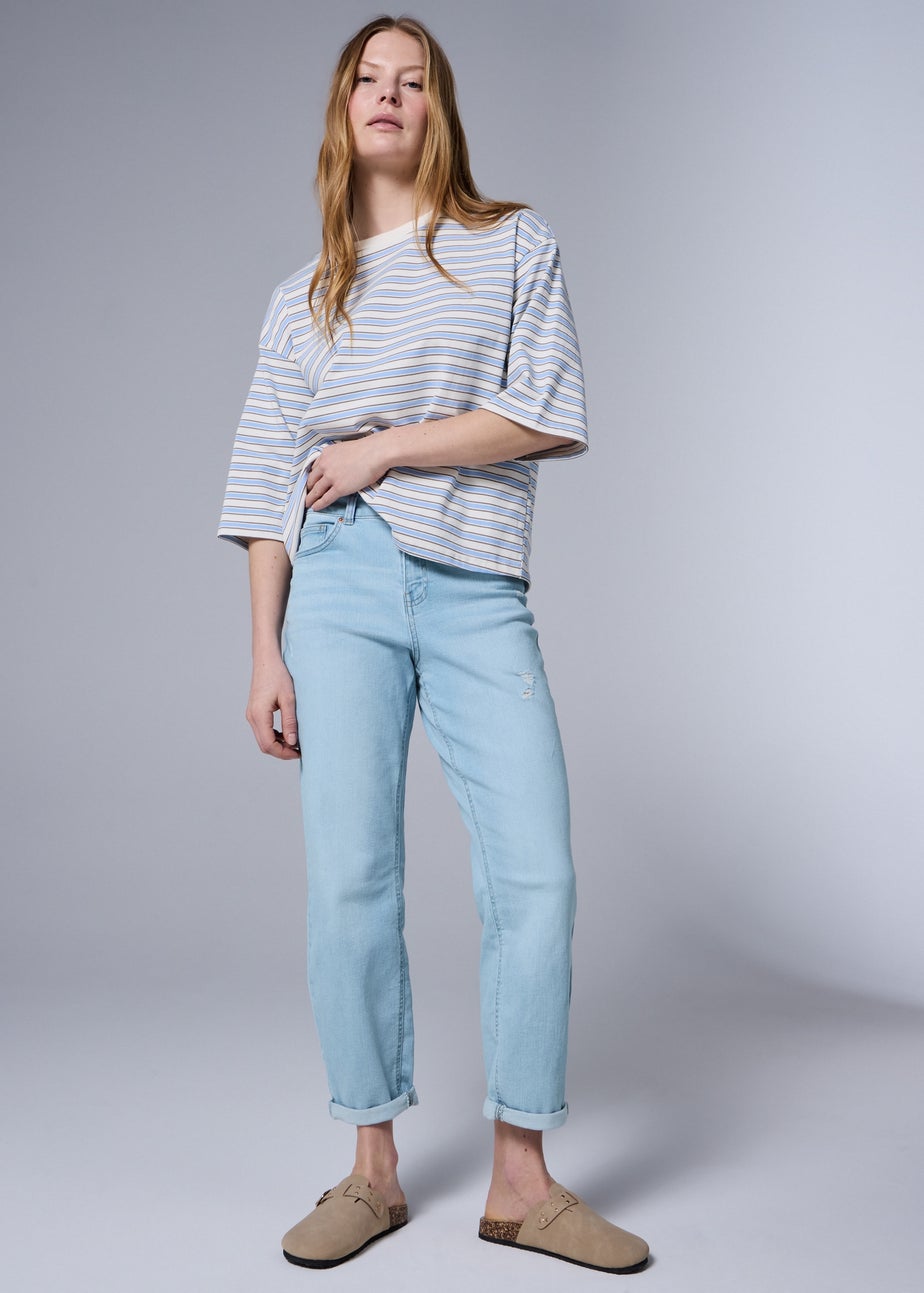 Riley Light Wash Boyfriend Jeans