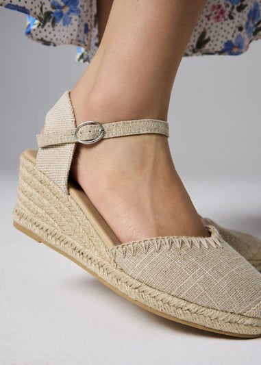Beige Linen Closed Toe Espadrille Wedges