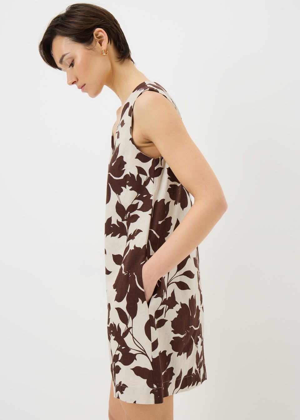 Brown Floral Linen Rich Shift Dress