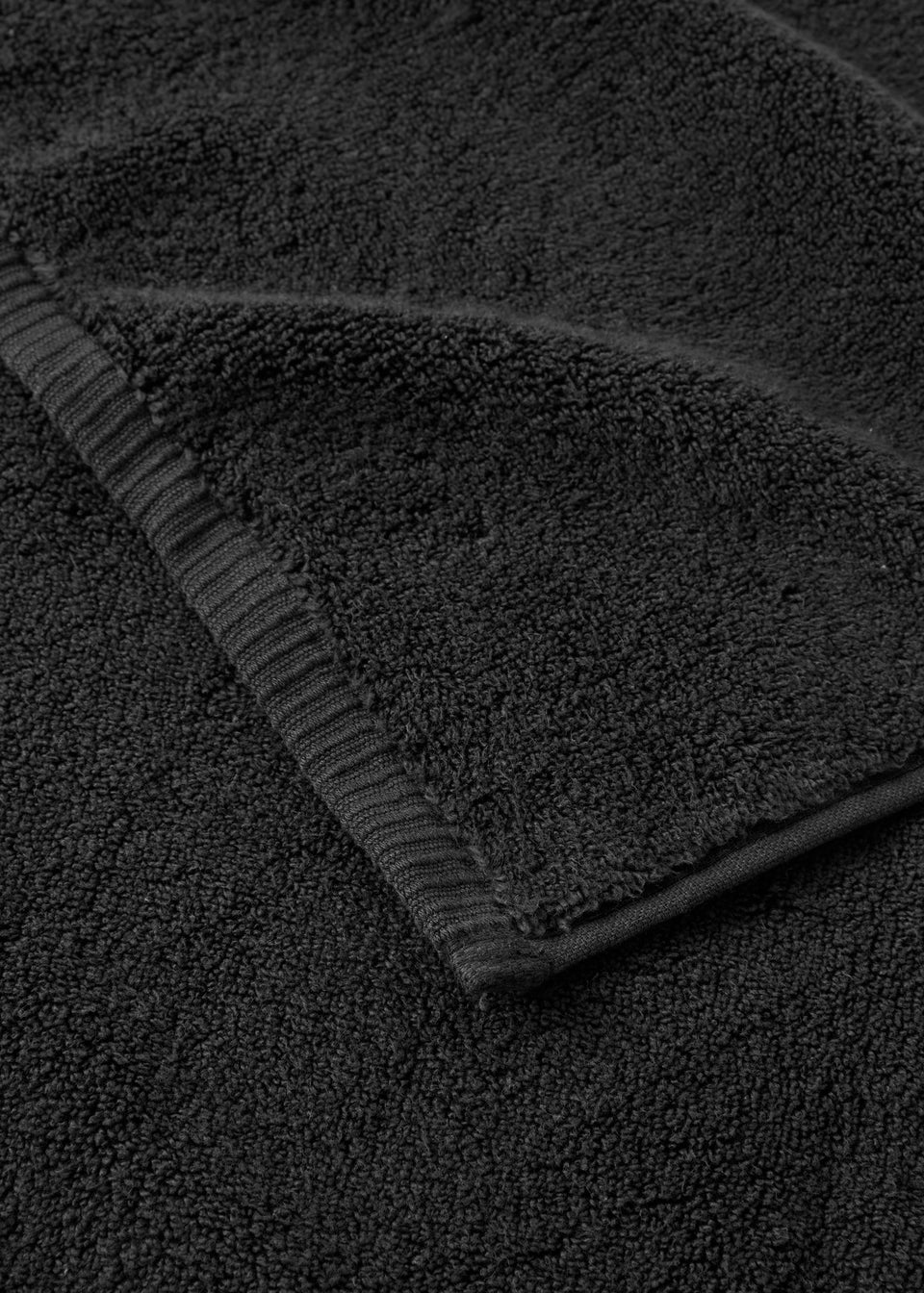 Black Luxury Zero Twist Towels