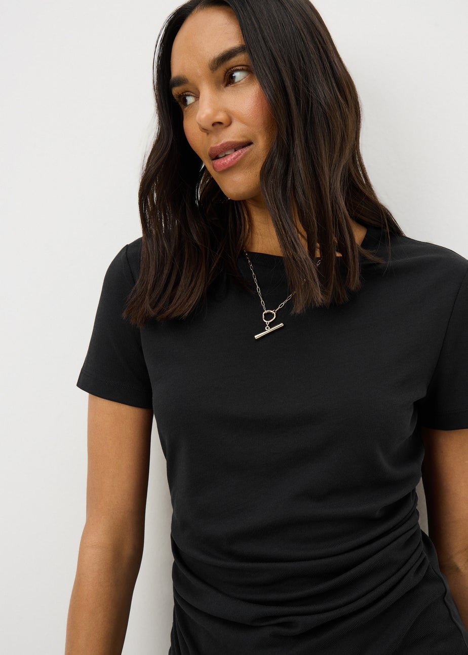 Black Short Sleeve Drape T-Shirt