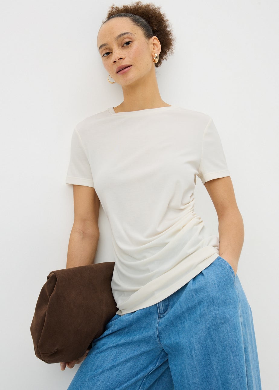 White Short Sleeve Drape T-Shirt