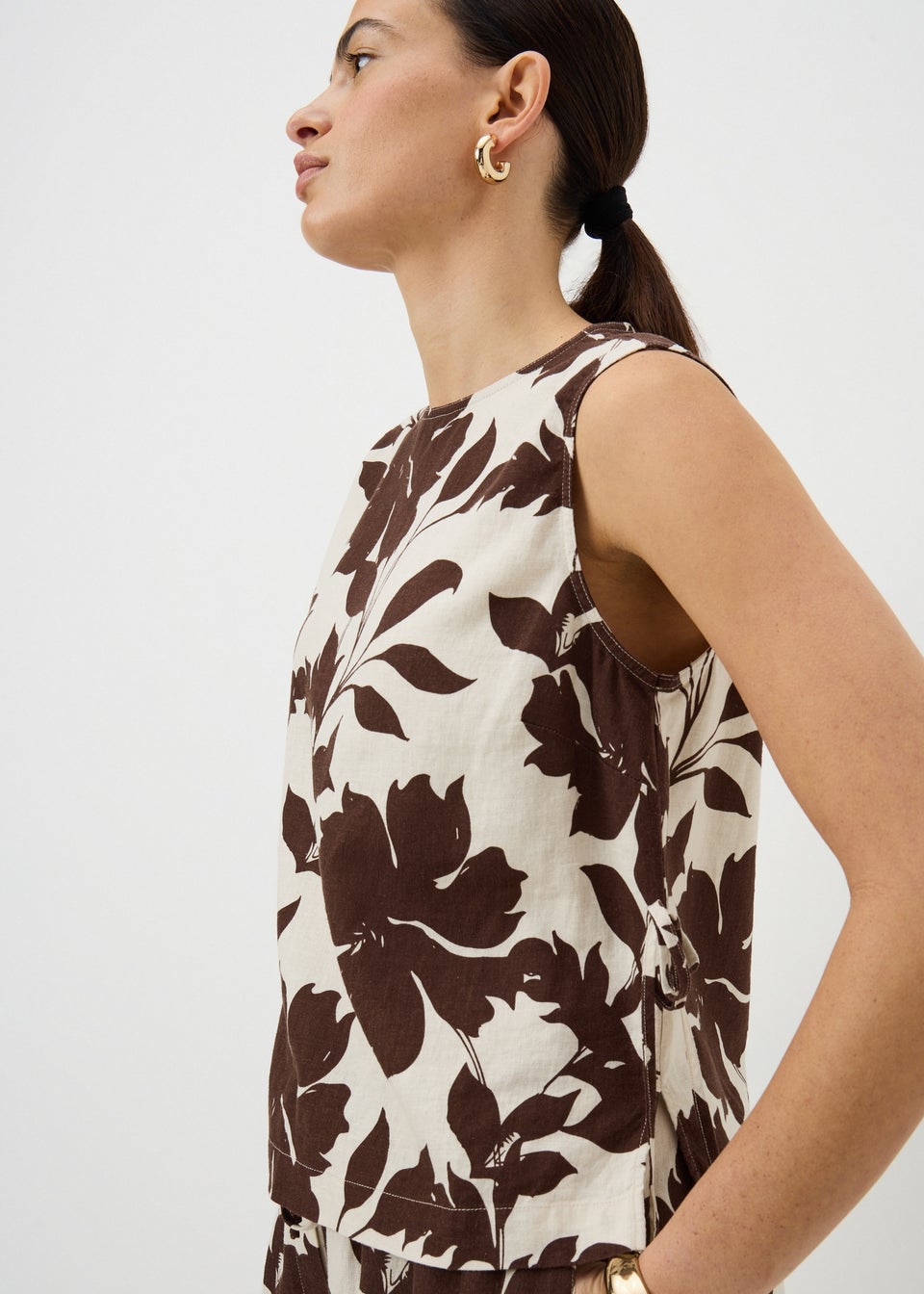 Brown Floral Linen Rich Co Ord Vest Top
