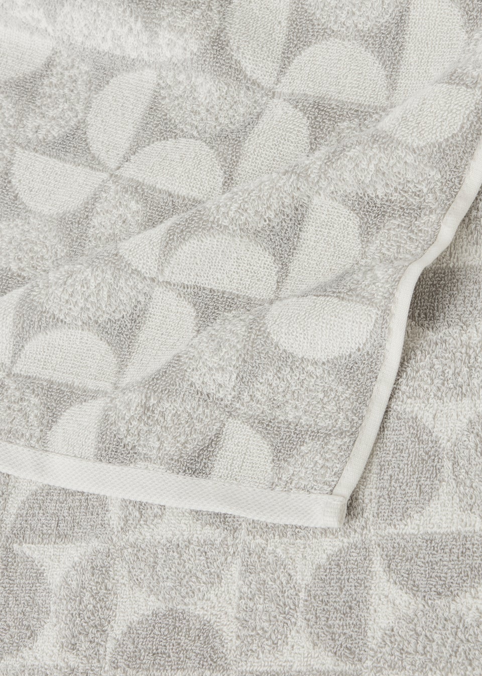 Grey Curve Design Towel