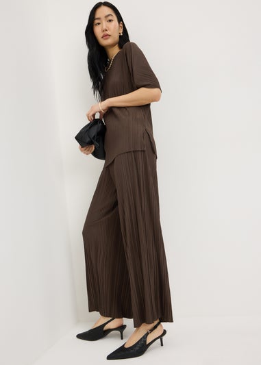 Chocolate Brown Plisse Wide Leg Co Ord Trousers