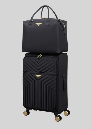 IT Luggage Black Desirable Suitcase