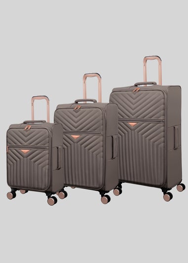 IT Luggage Rock Brown Desirable Soft Suitcase