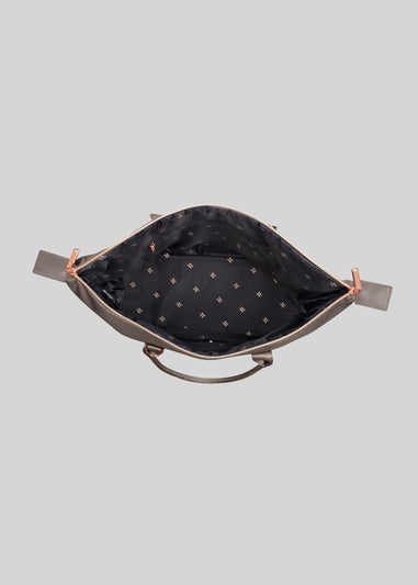 IT Luggage Rock Brown Desirable Soft Suitcase