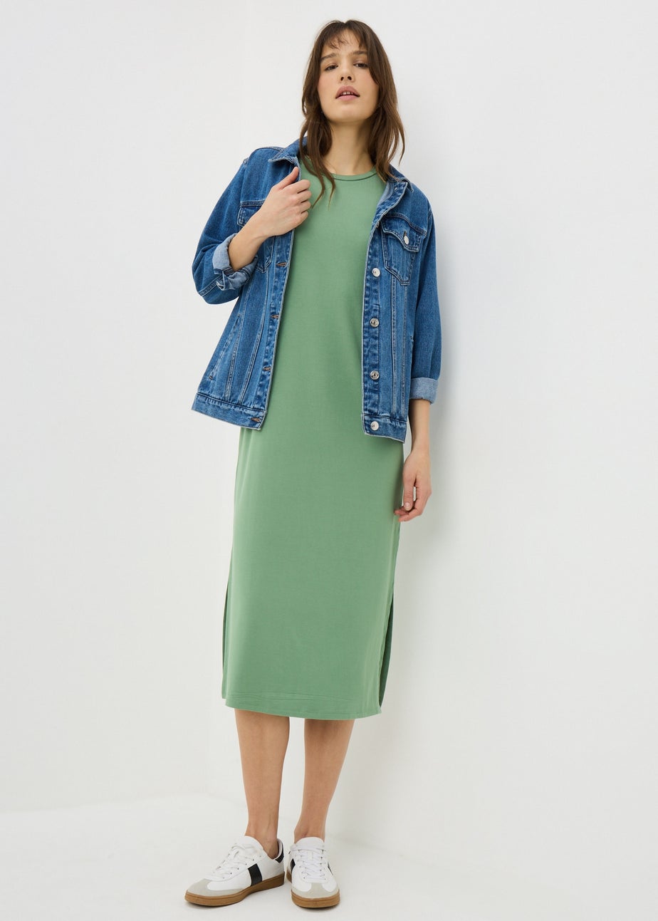 Green T-Shirt Midi Dress