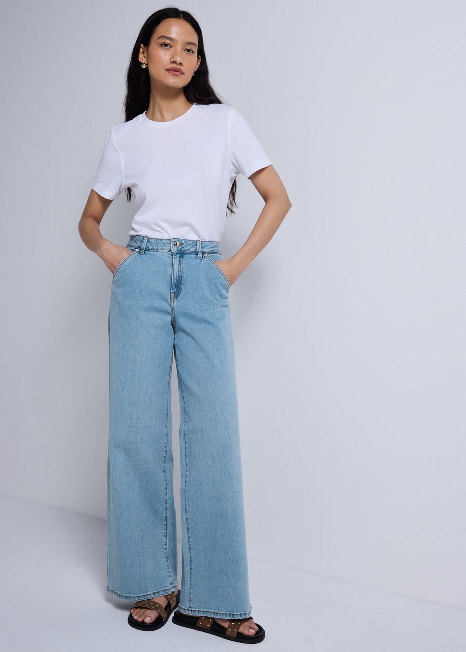 Light Wash Stretch Wide Leg Jeans