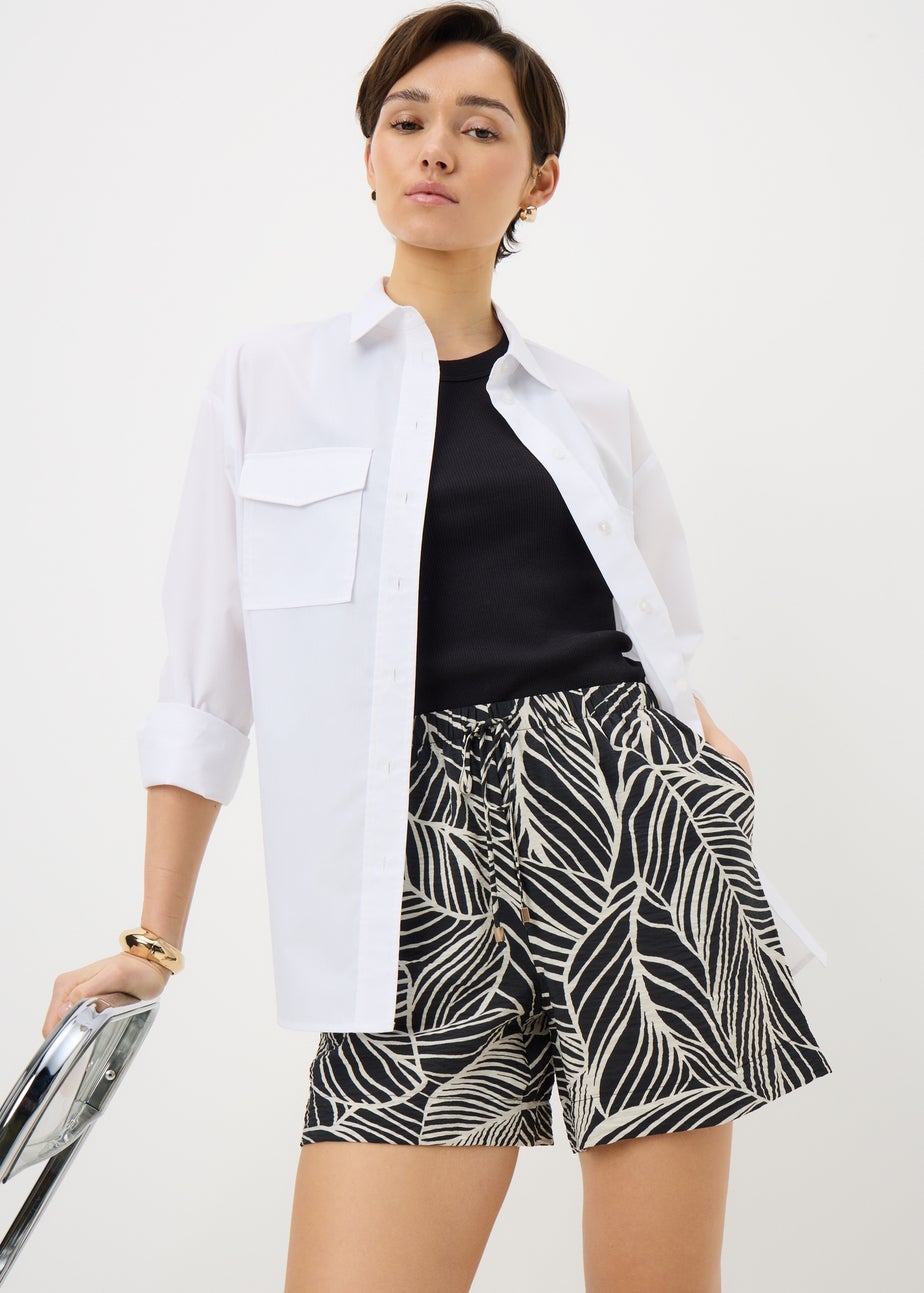 Black Leaf Airflow Shorts