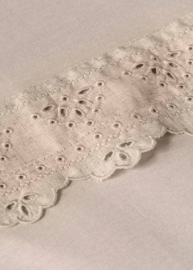 Natural Lace Frill Duvet Set