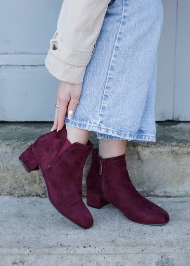 Linzi Manor Burgundy Faux Suede Block Heeled Ankle Boot