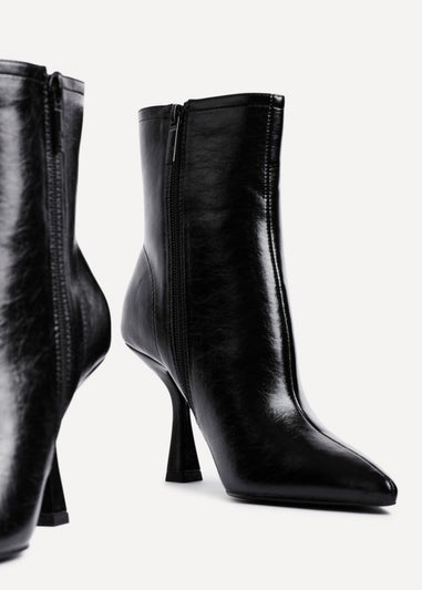 Linzi Jetta Black Faux Leather Heeled Boot