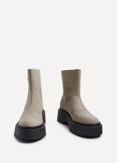 Linzi Valley Taupe Nubuck Chunky Platform Boot