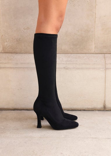 Linzi Gabrielle Black Suede Square Toe Knee High Heeled Boot